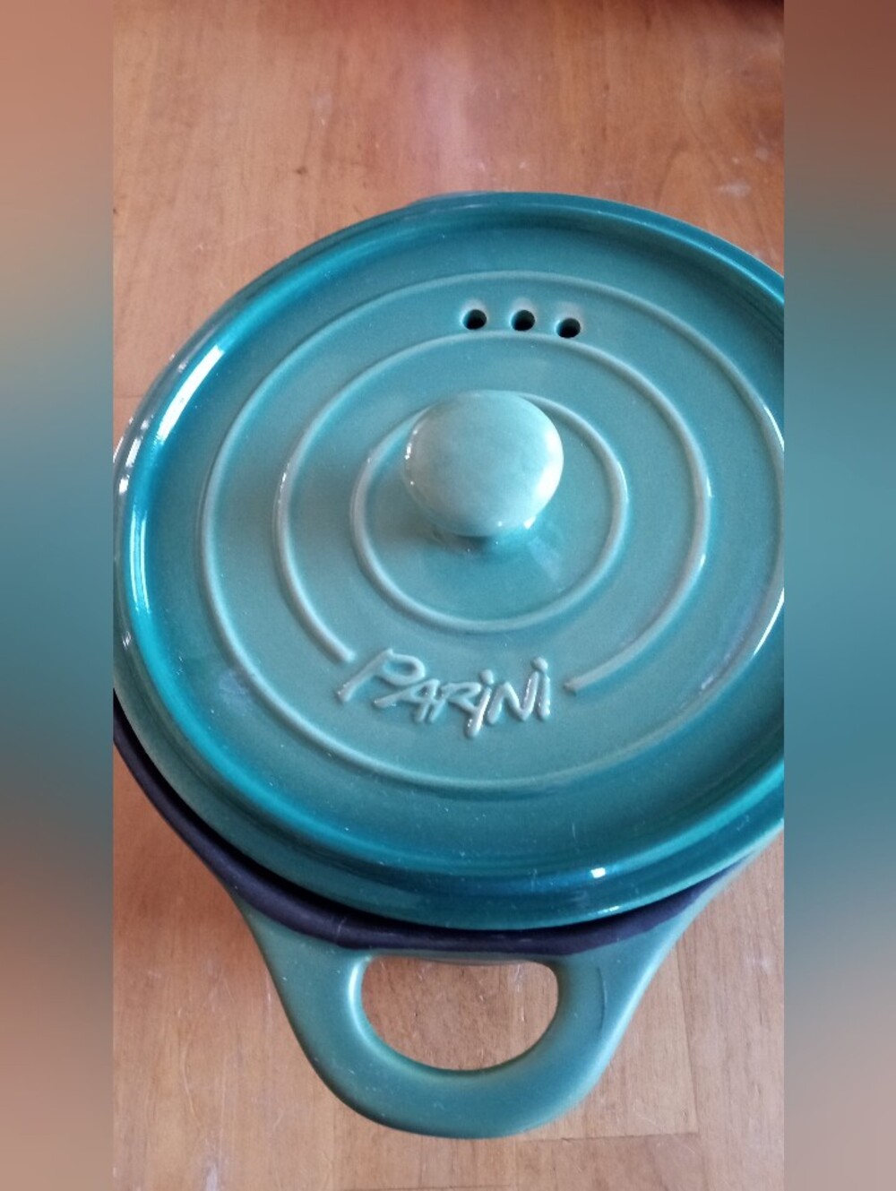 Parini Ceramic Dutch Oven in Teal - Covered Casserole